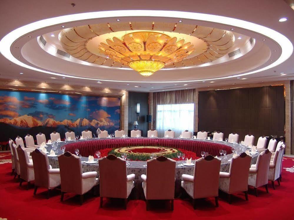 Jingyue Lake Hotel Dujiangyan Exterior photo